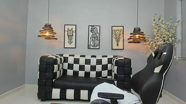 Snapshot of CAAMII_SWEETT chatting on February 26, 2026, 7:47 pm CAAMII SWEETT online show from February 26, 2026, 7:47 pm