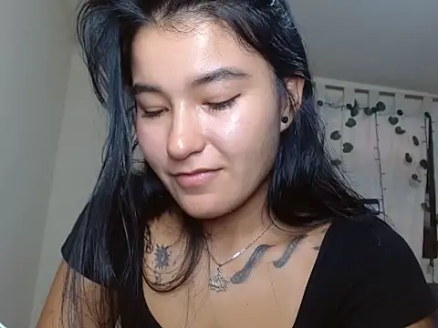 Snapshot of Miiia_a chatting on March 1, 2026, 9:15 pm Miiia a online show from March 1, 2026, 9:15 pm