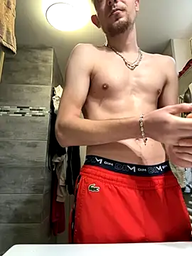 Crevette311 online show from November 28, 2025, 11:21 am