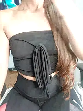 Snapshot of isaa- chatting on February 26, 2026, 8:09 pm isaa- online show from February 26, 2026, 8:09 pm