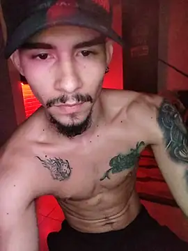 SharonTygaX online show from March 18, 2026, 11:27 pm