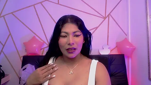 yvanna  smith online show from February 28, 2026, 3:28 am