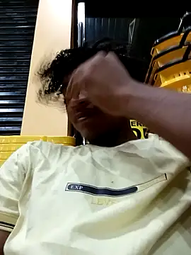 Snapshot of Thasmien chatting on February 22, 2026, 1:30 am Thasmien online show from February 22, 2026, 1:30 am