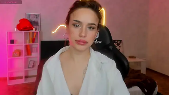 tina xx tina online show from February 20, 2026, 6:26 am