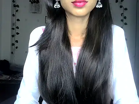 SIKSHA SINGH online show from May 28, 2026, 6:58 pm