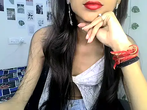 SIKSHA SINGH online show from February 19, 2026, 7:27 am