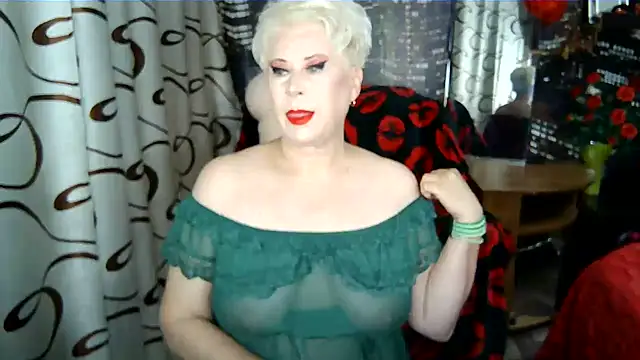Snapshot of SWEET--Nika chatting on July 6, 2026, 3:57 am SWEET--Nika online show from July 6, 2026, 3:57 am