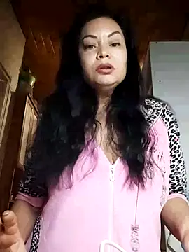 Snapshot of tatarhot chatting on February 22, 2026, 3:35 pm tatarhot online show from February 22, 2026, 3:35 pm