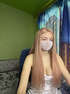 SophieBlackwood online show from June 4, 2026, 6:51 am