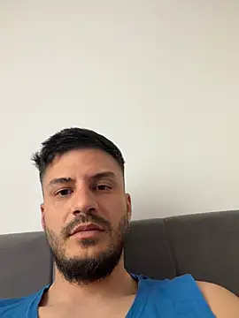 darkciupe online show from March 18, 2026, 9:23 am