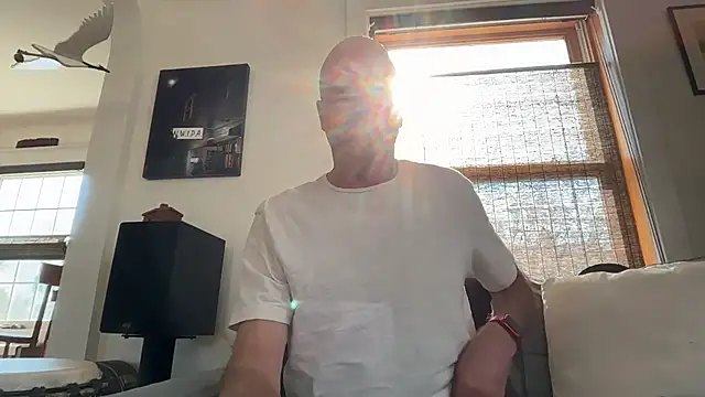 Guy  Grey online show from April 10, 2026, 1:18 pm