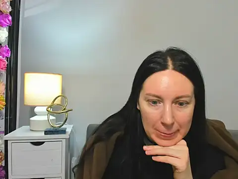 Snapshot of MiaFair chatting on February 21, 2026, 6:15 am MiaFair online show from February 21, 2026, 6:15 am