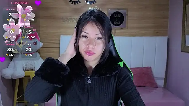 Kylia a online show from April 17, 2026, 1:03 pm