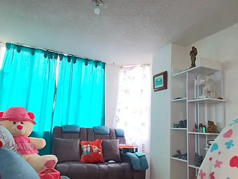 Snapshot of moritaxx chatting on February 21, 2026, 7:16 pm moritaxx online show from February 21, 2026, 7:16 pm