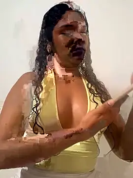 Miaafoxx   online show from April 9, 2026, 7:53 pm