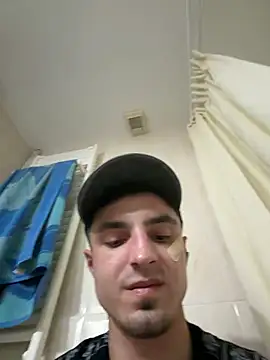 Snapshot of Carles1510 chatting on March 1, 2026, 7:14 pm Carles1510 online show from March 1, 2026, 7:14 pm