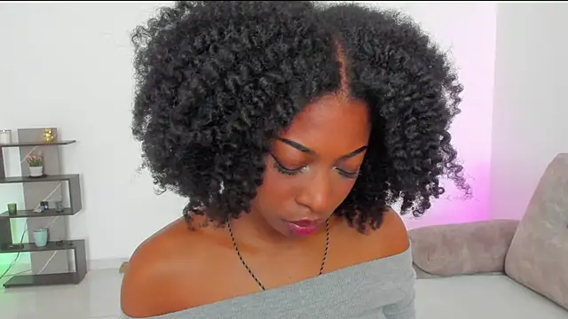 amatiisturr online show from March 20, 2026, 8:21 pm