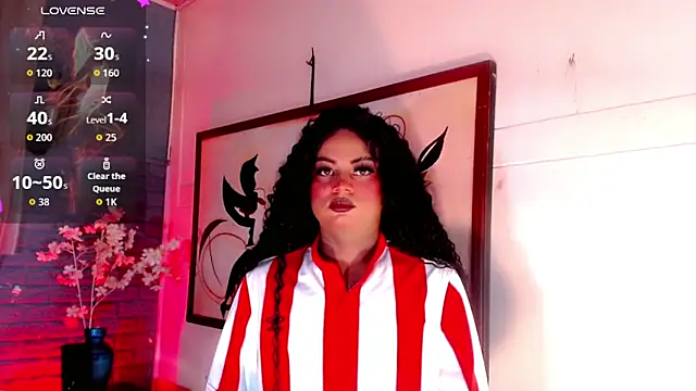 Snapshot of Mayka_Hot chatting on February 23, 2026, 12:06 pm Mayka Hot online show from February 23, 2026, 12:06 pm