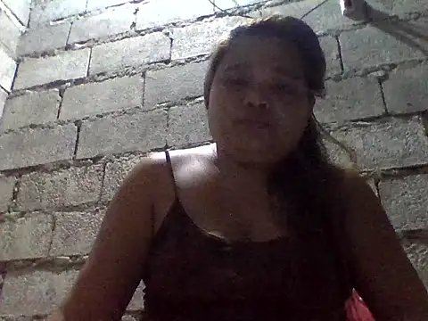 sweetlyn31 online show from July 7, 2026, 8:12 pm