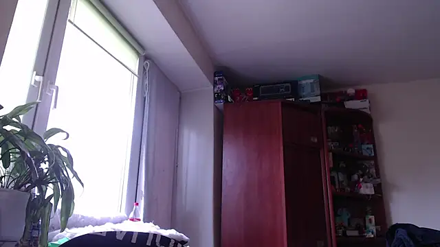 Samuel Skywalker online show from April 16, 2026, 8:04 am