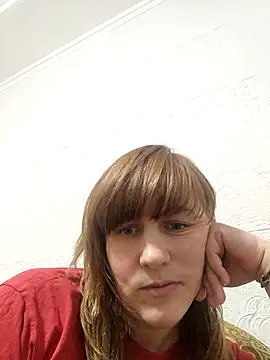 Snapshot of AdaGold612 chatting on March 5, 2026, 8:16 pm AdaGold612 online show from March 5, 2026, 8:16 pm