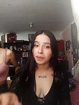 Snapshot of Denis_A chatting on February 22, 2026, 5:58 pm Denis A online show from February 22, 2026, 5:58 pm