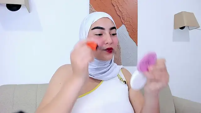 Snapshot of Malika_Noor chatting on June 9, 2026, 2:51 pm Malika Noor online show from June 9, 2026, 2:51 pm