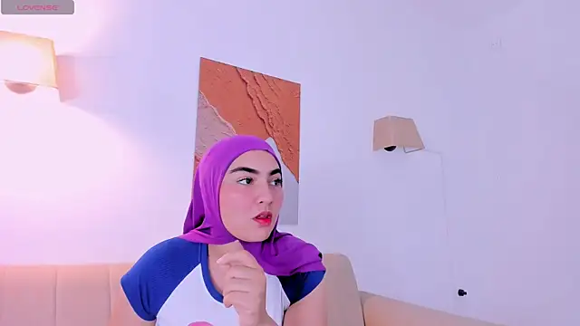 Snapshot of Malika_Noor chatting on July 18, 2026, 2:36 pm Malika Noor online show from July 18, 2026, 2:36 pm