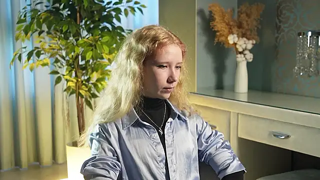 AmalElway online show from February 21, 2026, 9:44 am