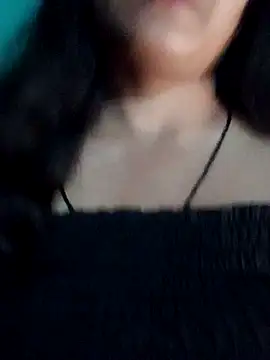 Snapshot of Nivya-Singh chatting on February 24, 2026, 6:47 am Nivya-Singh online show from February 24, 2026, 6:47 am