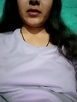 Snapshot of Nivya-Singh chatting on February 28, 2026, 6:24 am Nivya-Singh online show from February 28, 2026, 6:24 am