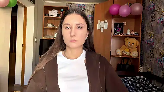 poly princess online show from March 5, 2026, 8:11 am