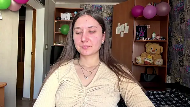 poly princess online show from March 23, 2026, 9:09 am