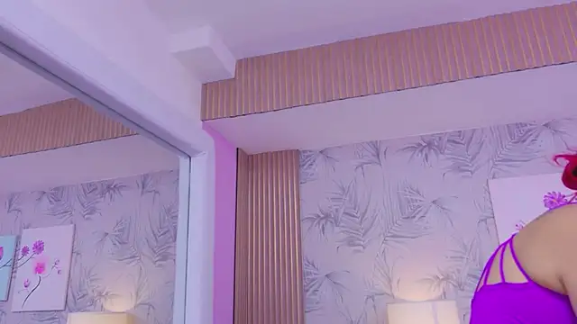 CherryTayloor online show from April 14, 2026, 7:41 pm