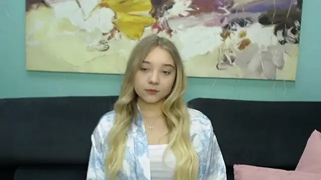 Snapshot of MilanaSiia chatting on February 22, 2026, 6:16 am MilanaSiia online show from February 22, 2026, 6:16 am