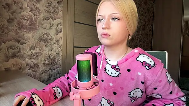 JeneeBIanks online show from March 21, 2026, 10:42 am