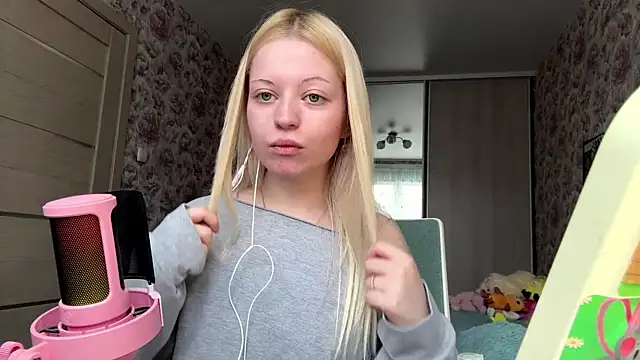 Snapshot of JeneeBIanks chatting on March 1, 2026, 9:09 am JeneeBIanks online show from March 1, 2026, 9:09 am