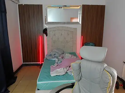 juan and luke online show from April 14, 2026, 12:10 pm