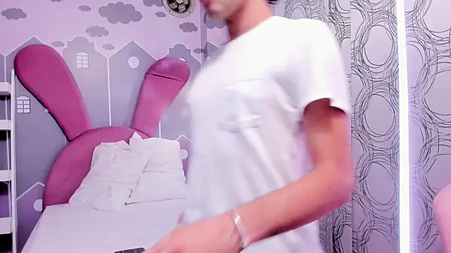 Snapshot of sammysexxx_ chatting on February 28, 2026, 6:18 pm sammysexxx online show from February 28, 2026, 6:18 pm