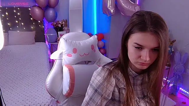 Snapshot of Ann_Wood chatting on February 21, 2026, 7:10 am Ann Wood online show from February 21, 2026, 7:10 am