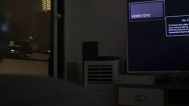 JuliaLuHot80 online show from February 20, 2026, 11:17 pm