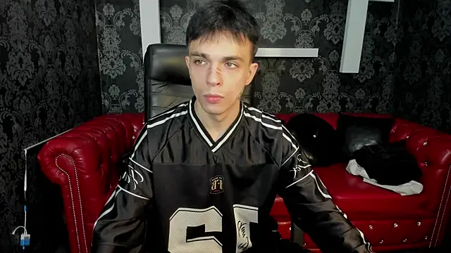 ClarkBev online show from April 2, 2026, 7:48 am