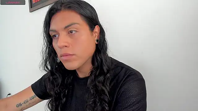 Jess Hoffman online show from April 8, 2026, 1:56 pm