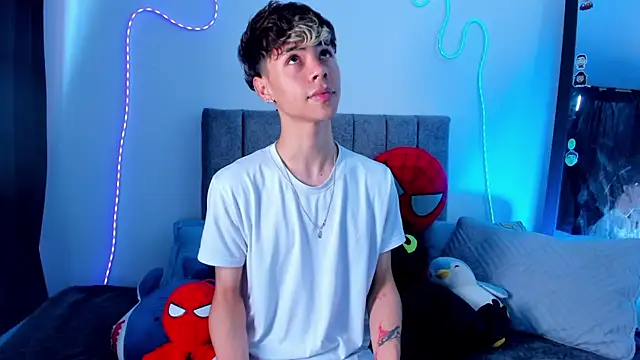 Snapshot of Callum_777 chatting on July 5, 2026, 4:58 pm Callum 777 online show from July 5, 2026, 4:58 pm