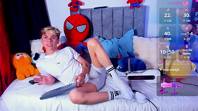 Callum 777 online show from April 1, 2026, 5:42 am