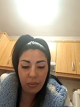 Snapshot of matrimonio005 chatting on February 19, 2026, 11:12 pm matrimonio005 online show from February 19, 2026, 11:12 pm