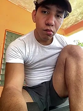 Alejandrososas online show from July 2, 2026, 3:40 pm