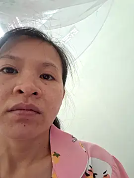 kieuqueen92 online show from February 21, 2026, 5:20 am