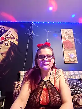Snapshot of Sexymilf6992 chatting on March 29, 2026, 7:10 am Sexymilf6992 online show from March 29, 2026, 7:10 am