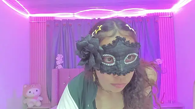 Kiara lovely online show from March 3, 2026, 4:41 am